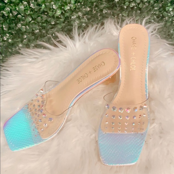 HC-JOHNA-  kitten heels - Picture 2 of 3